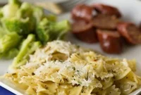 Aromatic Parmesan Garlic Farfalle Side