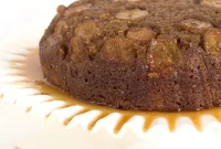 Golden Caramel Banana Skillet Cake