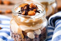 Peanut Butter Cheesecake Parfait Jars
