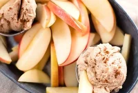 Creamy Peanut Butter Fruit Dip