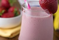 Vibrant Berry Banana Greek Yogurt Blend