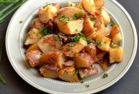 Loaded Slow Cooker Cheddar Bacon Ranch Potatoes