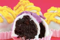 Your Guide to Irresistible Cake Balls