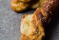 Golden Cheesy Pretzel Swirls