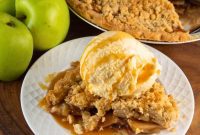 Golden Apple Streusel Pie