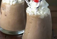 Decadent Peanut Butter Chocolate Milkshakes