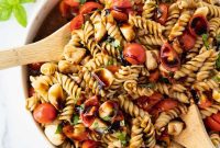Garden Fresh Caprese Pasta Salad