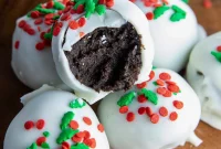 Effortless Holiday Oreo Delights