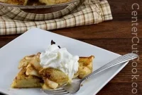 Puffy Apple Cinnamon Dutch Baby