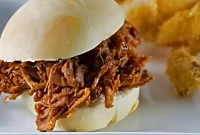 Easy Slow Cooker Pulled Pork