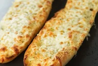 Ultimate Cheesy Garlic Bread