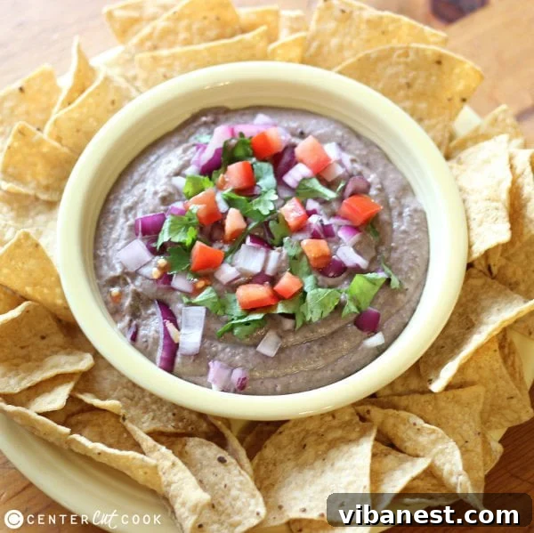 black bean hummus with ingredients