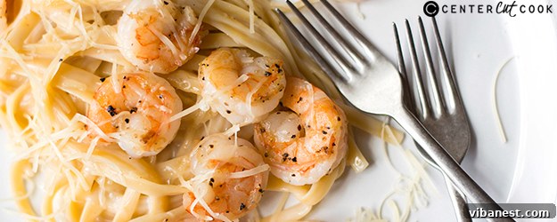 shrimp-fetuccine-alfredo-1.jpg Large steaming plate of creamy Shrimp Fettuccine Alfredo