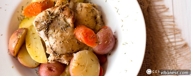 Delicious one-pan roasted rosemary chicken and vegetables