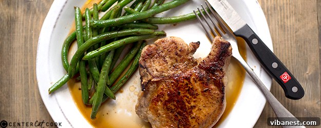 pan-roasted-pork-chops-ginger-green-beans-1.jpg Crispy Pan-Roasted Pork Chops with Zesty Ginger Green Beans