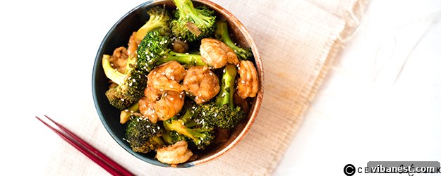 Delicious Shrimp and Broccoli Stir Fry, a perfect quick weeknight meal