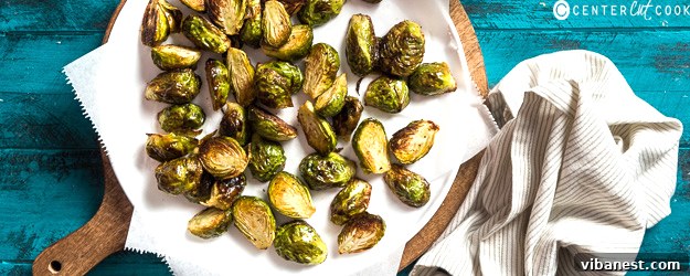roasted-brussels-sprouts-1.jpg perfectly roasted brussels sprouts on a sheet pan