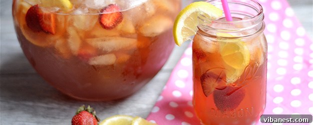 strawberry lemonade sweet tea 1