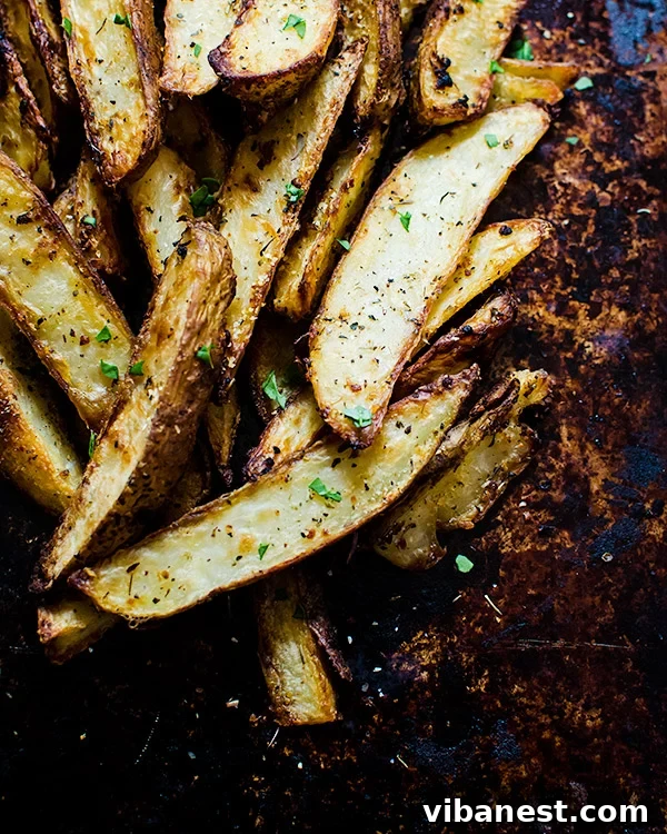 garlic-potato-wedges-2.jpg garlic potato wedges 2