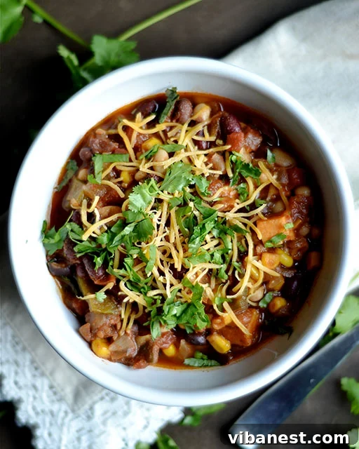 instant-pot-vegetarian-chili-2.jpg instant pot vegetarian chili with sweet potato