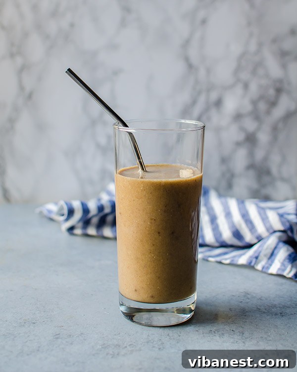 snickerdoodle-smoothie-2.jpg snickerdoodle smoothie 2