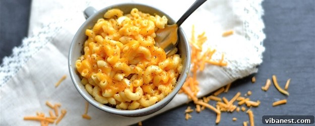 instant-pot-easy-mac-cheese-1.jpg easy instant pot mac and cheese
