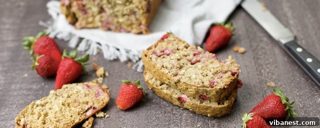 Delicious Homemade Strawberry Oat Bread Loaf