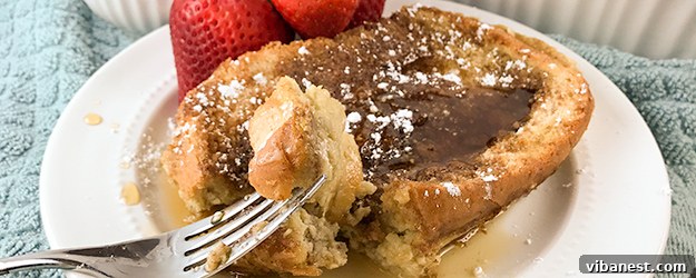 Delicious Overnight Baked French Toast with Maple Syrup
