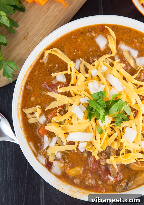 low-carb-beanless-chili-6.jpg low carb beanless chili 6