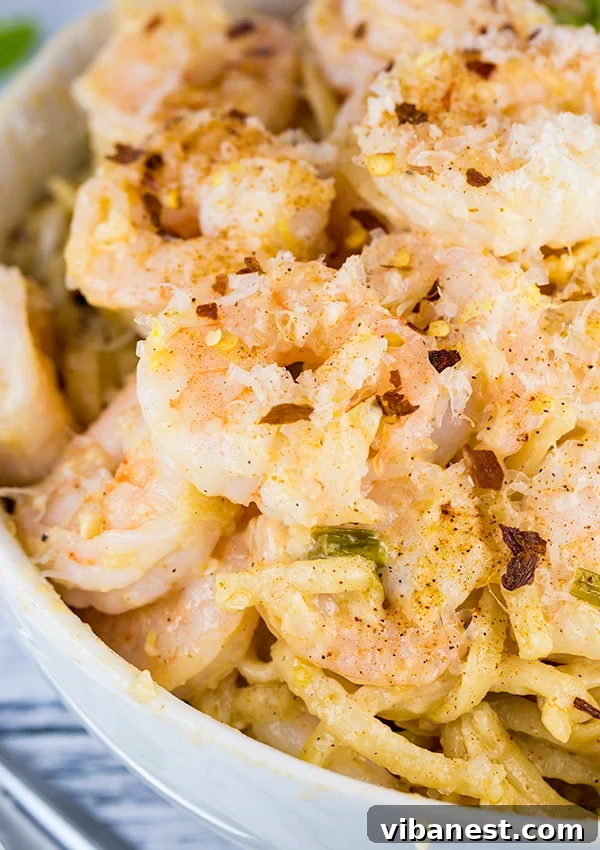 cajun-shrimp-pasta-2.jpg cajun shrimp pasta close up