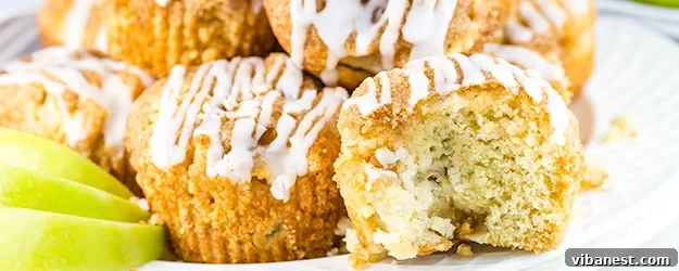 apple-cinnamon-streusel-muffins-1.jpg A freshly baked Apple Cinnamon Streusel Muffin ready to be enjoyed.