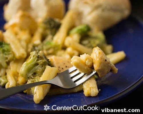 Cheddar, Broccoli and Chicken Skillet 6.jpg Finished One Skillet Cheddar Broccoli and Chicken Pasta ready to serve
