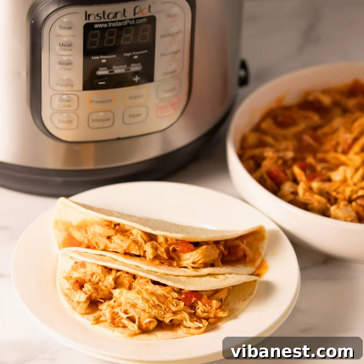 Effortless Instant Pot Chicken Tacos 2 easy instant pot chicken tacos