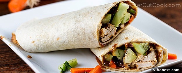 Delicious Thai Crunch Wrap with Chicken and Peanut Sauce