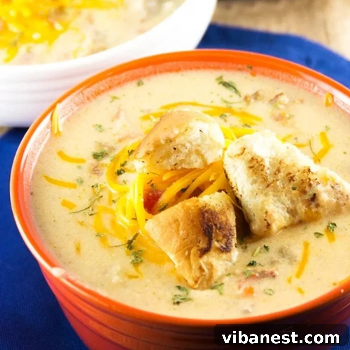 Creamy Bacon Cheeseburger Soup cheeseburger soup