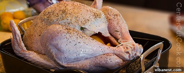 Thanksgiving Dinner Main Image Thanksgiving Feast - A First-Time Host's Journey