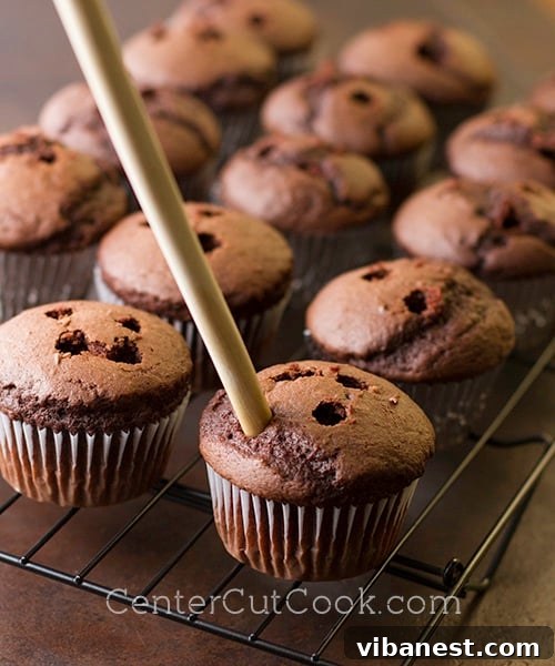 Euphoria Cupcakes 4 Filling cupcakes with gooey caramel and condensed milk mixture
