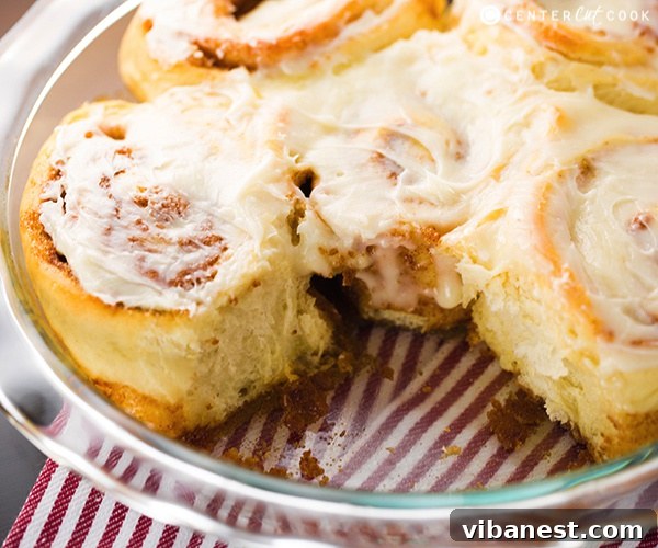 cinnamon rolls 5.jpg Cinnamon rolls 5