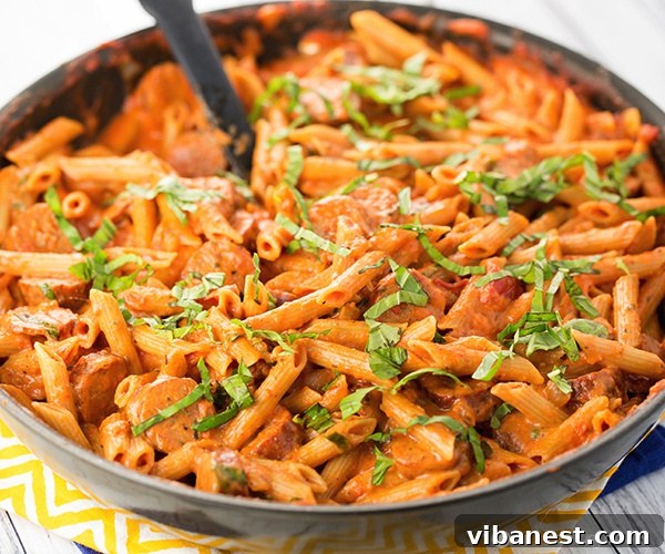 Creamy One-Pan Pasta Cheesy sausage skillet 3